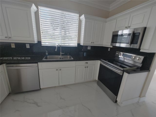 21872 SW 95th Pl 21872, Cutler Bay, FL 33190