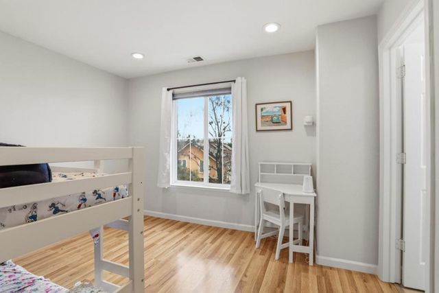 70 Towne Circle, Mountain View, CA 94040
