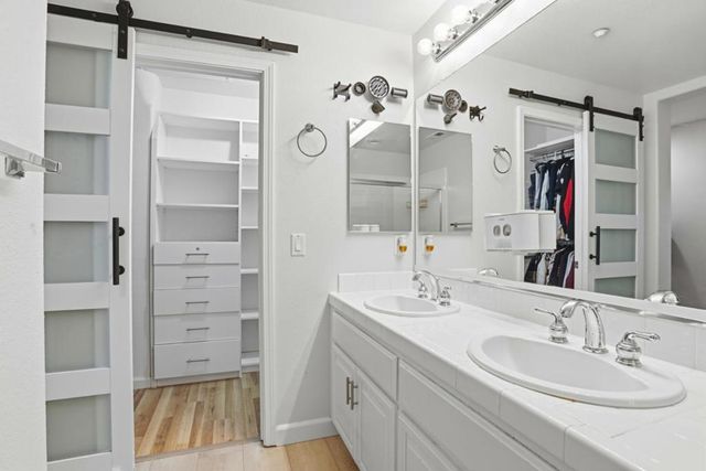 70 Towne Circle, Mountain View, CA 94040