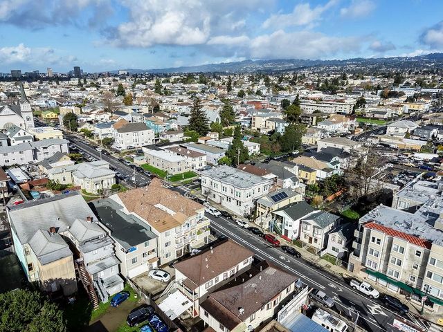1504 13Th Ave, Oakland, CA 94606