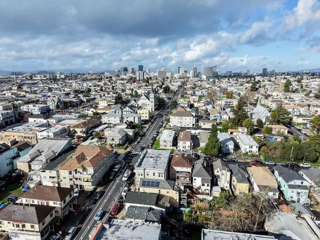 1504 13Th Ave, Oakland, CA 94606