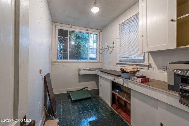 413 Superior Street, Rossford, OH 43460