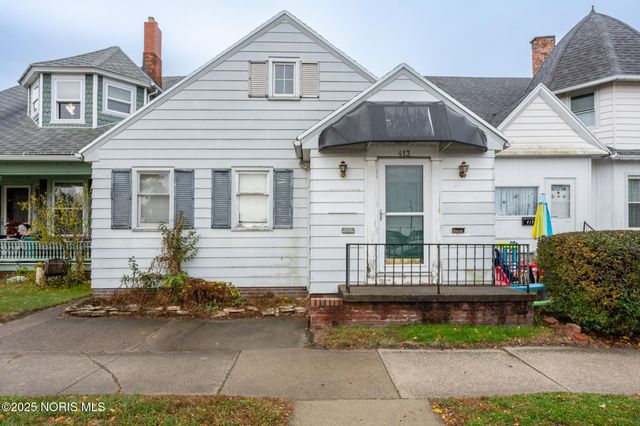 413 Superior Street, Rossford, OH 43460