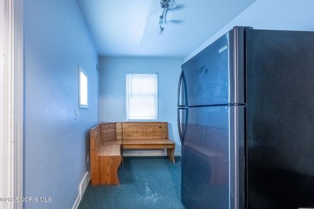 413 Superior Street, Rossford, OH 43460