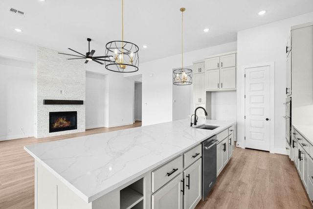 3064 Green Grange LN, Leander, TX 78641