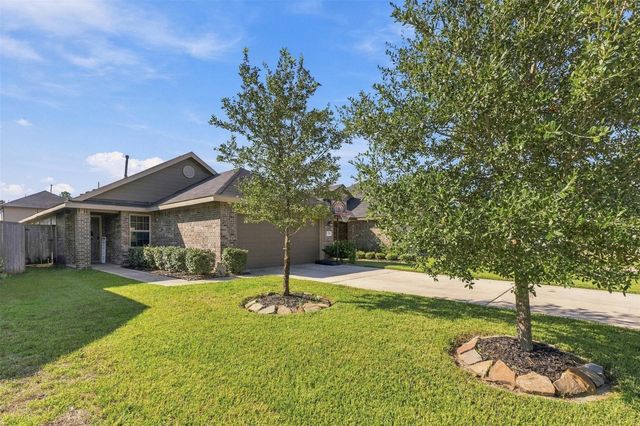 1207 Blue Hazel Court, Magnolia, TX 77362