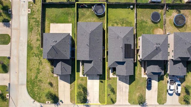 1207 Blue Hazel Court, Magnolia, TX 77362