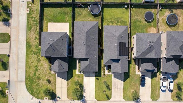 1207 Blue Hazel Court, Magnolia, TX 77362