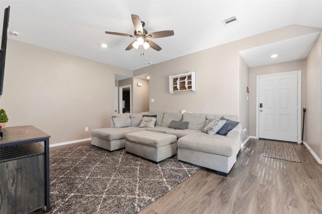 1207 Blue Hazel Court, Magnolia, TX 77362