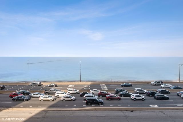900 N Lake Shore Drive 514, Chicago, IL 60611