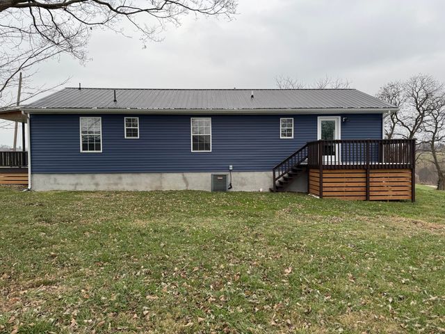 1543 W Tunnel Hill Road, Owingsville, KY 40360