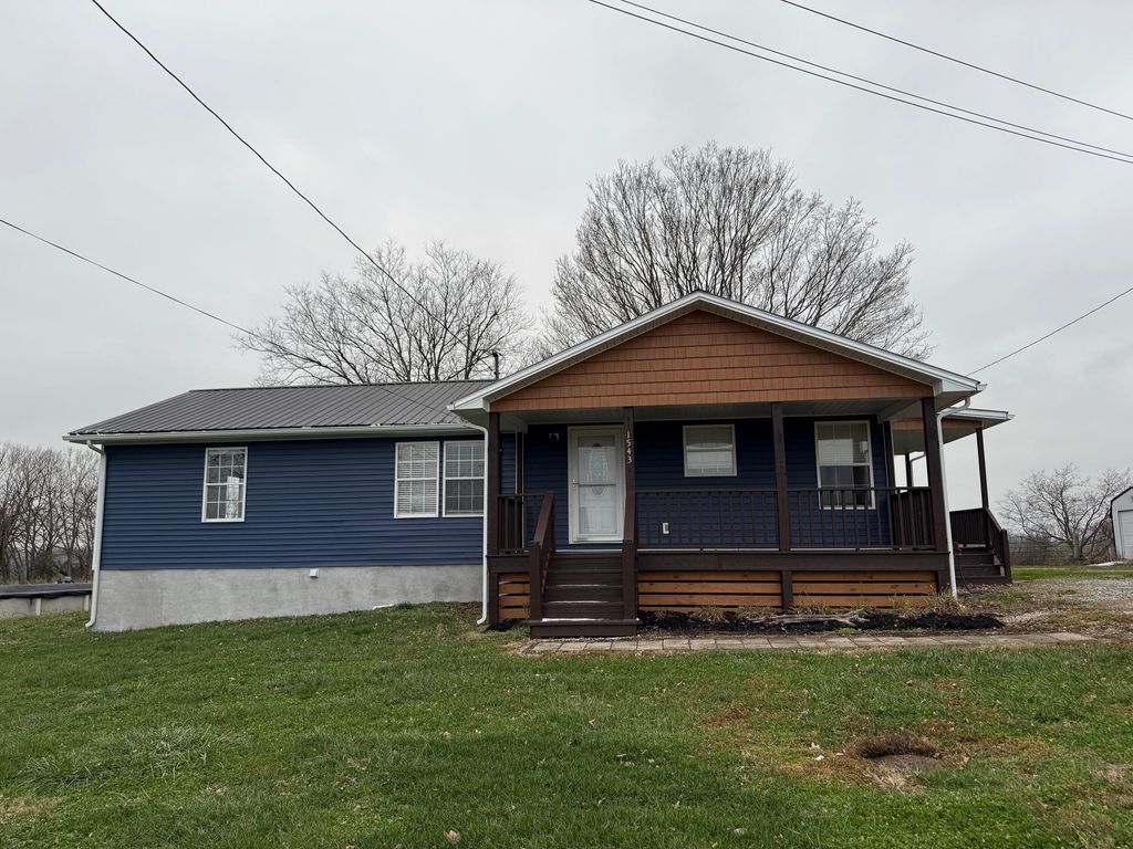 1543 W Tunnel Hill Road, Owingsville, KY 40360