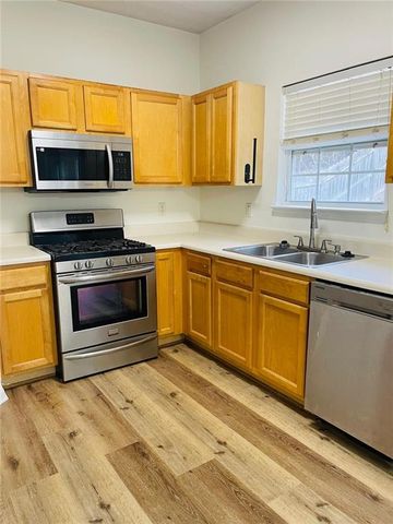 3709 Hutchinson Trace Drive, Cumming, GA 30040