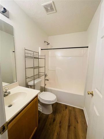 3709 Hutchinson Trace Drive, Cumming, GA 30040