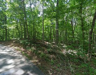 610 Sequoia Trail, Westminster, SC 29693