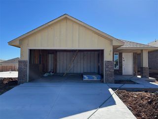 2920 NW 196th Place, Edmond, OK 73012