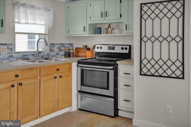 616 PALM CITY PARK, Annville, PA 17003