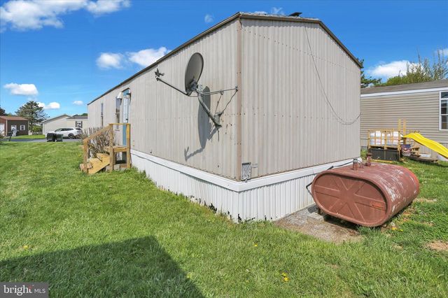 616 PALM CITY PARK, Annville, PA 17003