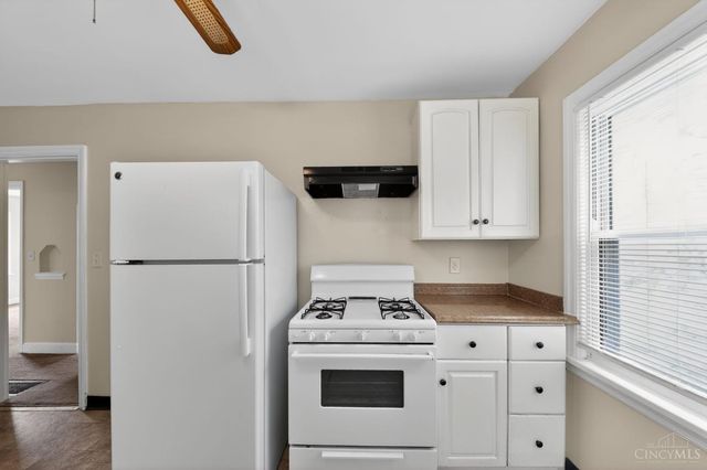 1778 Ashbrook Drive, Cincinnati, OH 45238