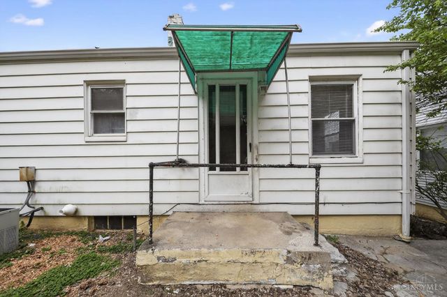 1778 Ashbrook Drive, Cincinnati, OH 45238
