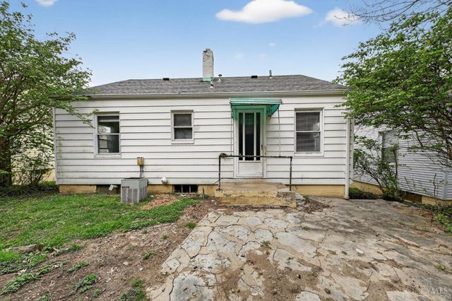 1778 Ashbrook Drive, Cincinnati, OH 45238