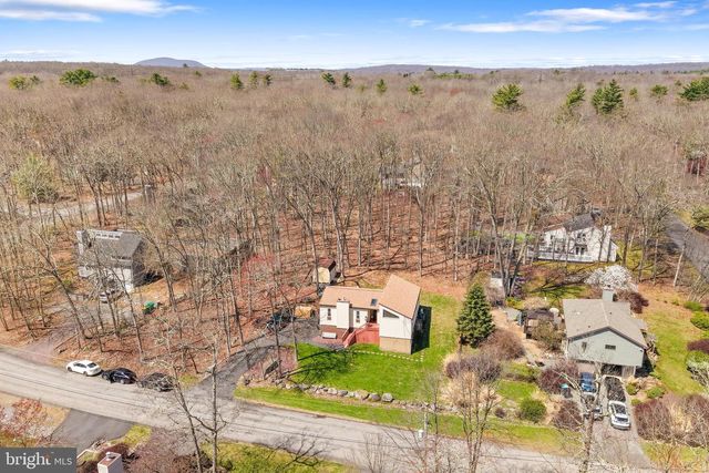 110 SUNDEW DR, East Stroudsburg, PA 18301