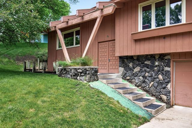 10647 Utica Road, Bloomington, MN 55437