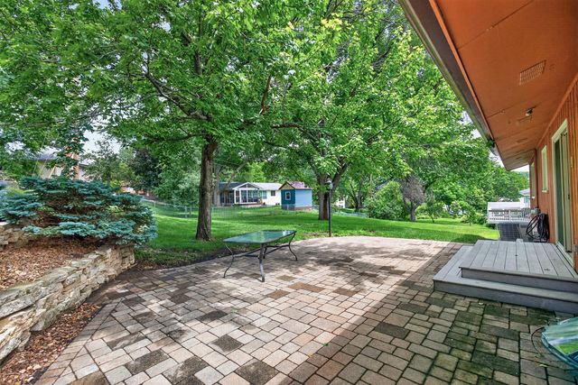 10647 Utica Road, Bloomington, MN 55437