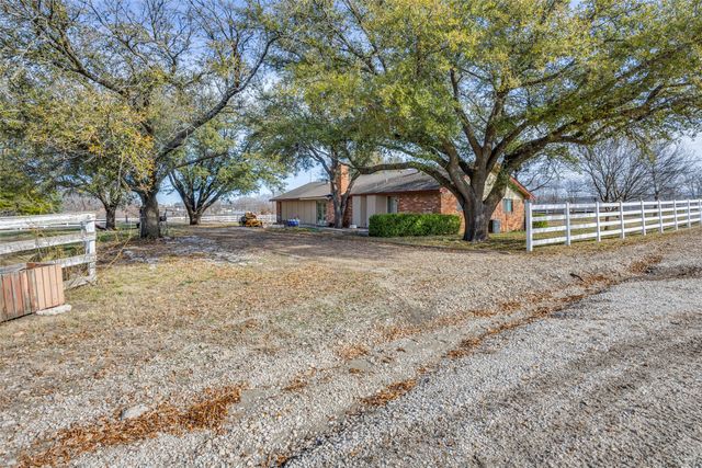 14329 Highway75, Van Alstyne, TX 75495