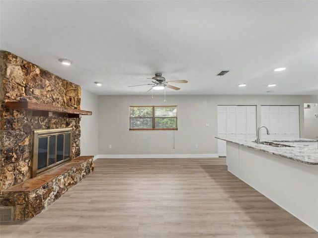 162 W MASSACHUSETTS STREET, Hernando, FL 34442
