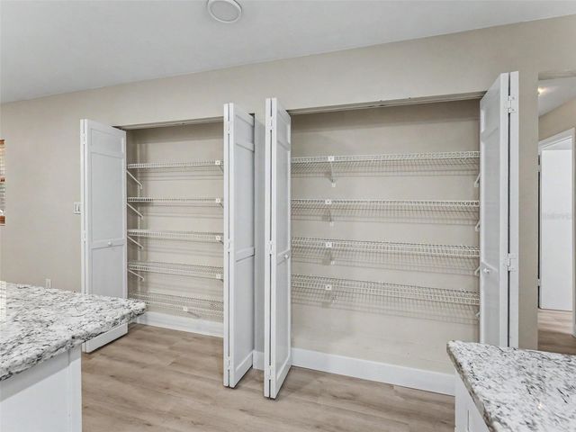 162 W MASSACHUSETTS STREET, Hernando, FL 34442