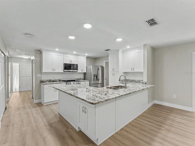 162 W MASSACHUSETTS STREET, Hernando, FL 34442