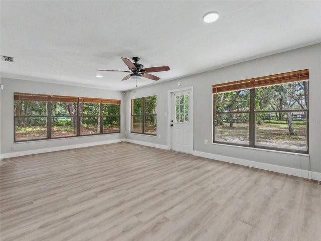 162 W MASSACHUSETTS STREET, Hernando, FL 34442