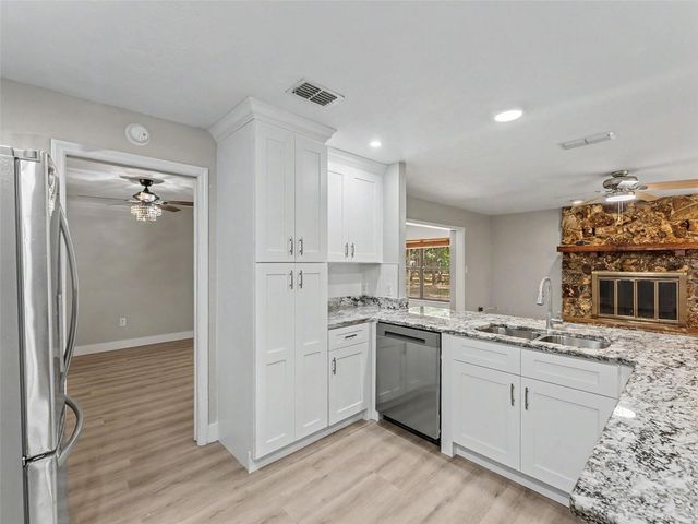 162 W MASSACHUSETTS STREET, Hernando, FL 34442