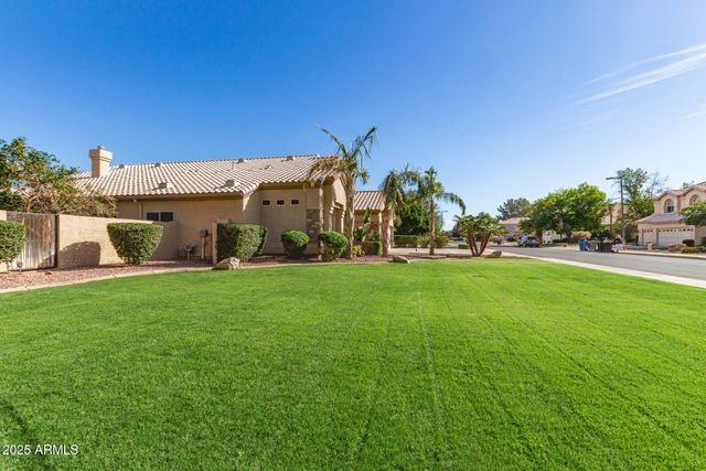 2090 E FINLEY Street, Gilbert, AZ 85296