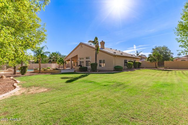 2090 E FINLEY Street, Gilbert, AZ 85296