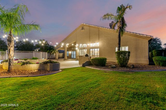 2090 E FINLEY Street, Gilbert, AZ 85296