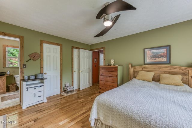 130 Timber Lane, Hampton, TN 37658