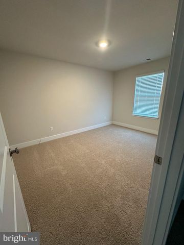114 HAIDA LN, Winchester, VA 22602