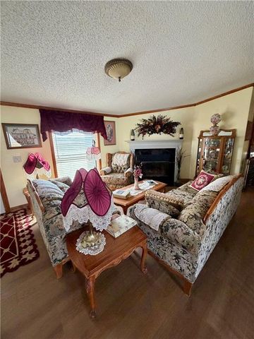 22093 Jasper Trail, Maryville, MO 64468