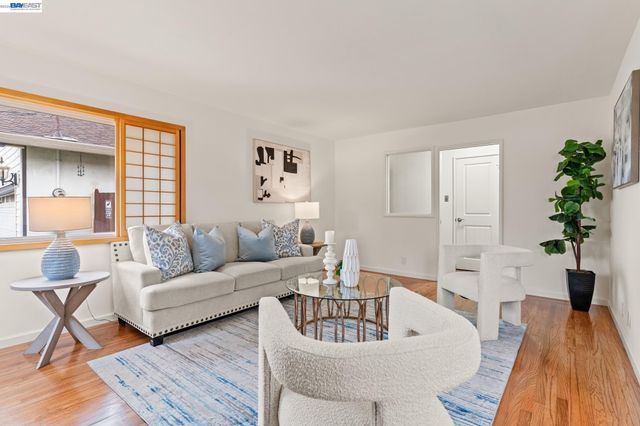 23672 Stratton Ct, Hayward, CA 94541