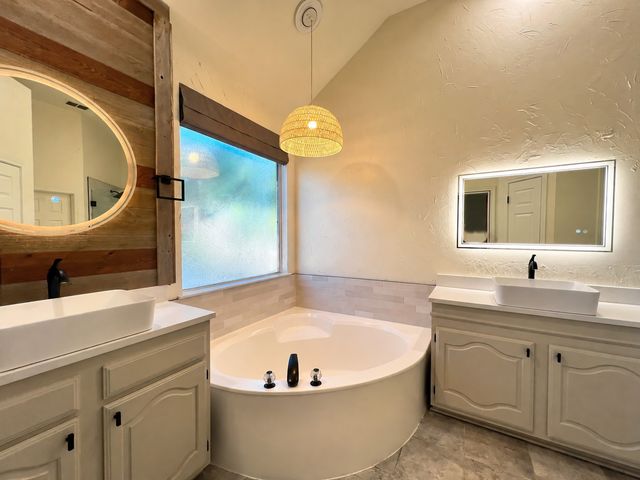 1606 Sarah Brooks Drive, Keller, TX 76248