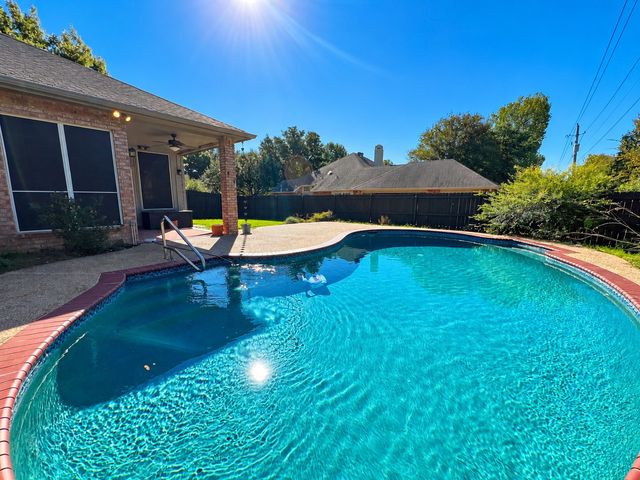 1606 Sarah Brooks Drive, Keller, TX 76248