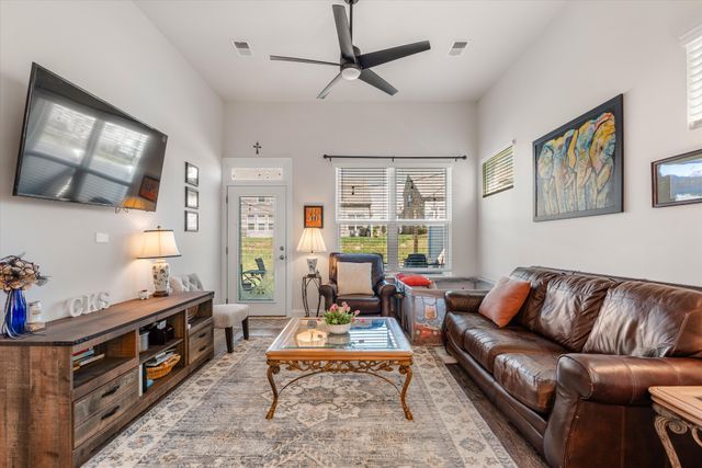 416 Deveron Dr, Gallatin, TN 37066