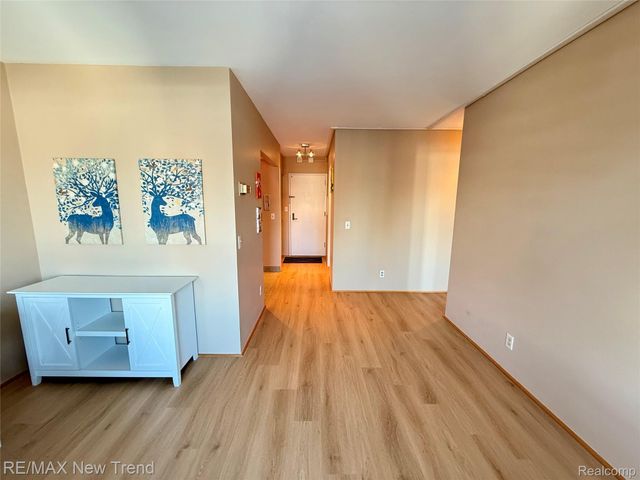 555 E WILLIAM Street 7G, Ann Arbor, MI 48104