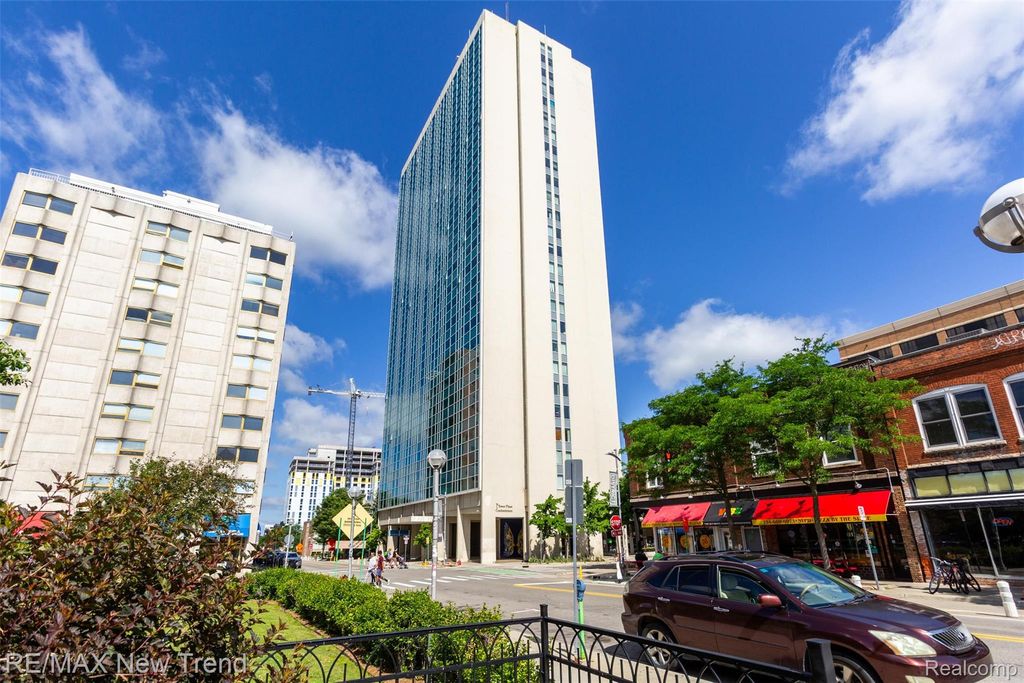 555 E WILLIAM Street 7G, Ann Arbor, MI 48104