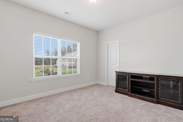 61 N Village Circle, Rydal, GA 30171