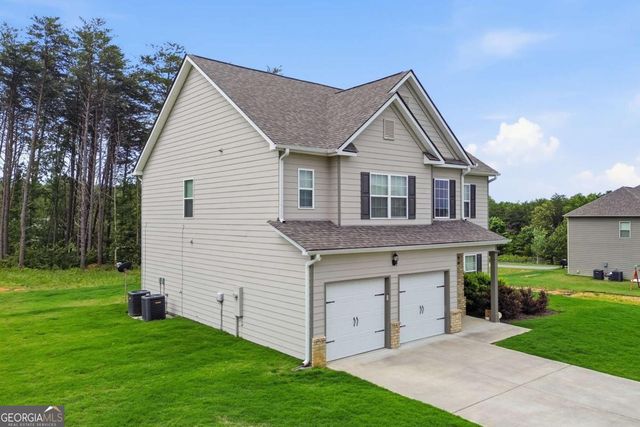 61 N Village Circle, Rydal, GA 30171