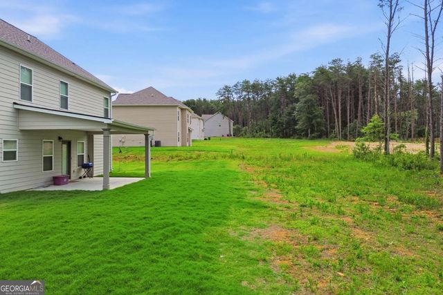 61 N Village Circle, Rydal, GA 30171