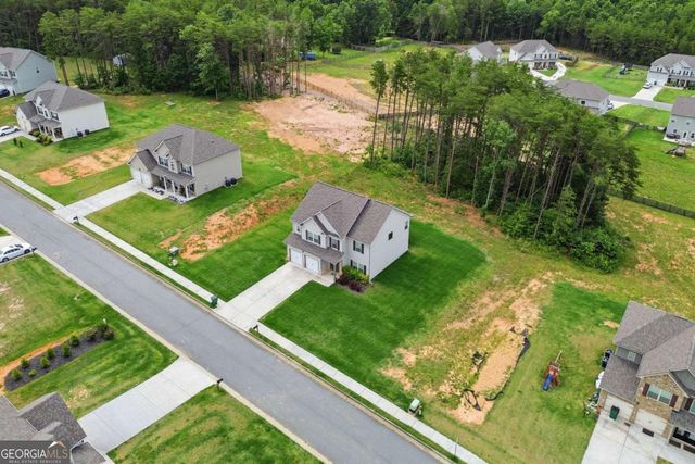 61 N Village Circle, Rydal, GA 30171
